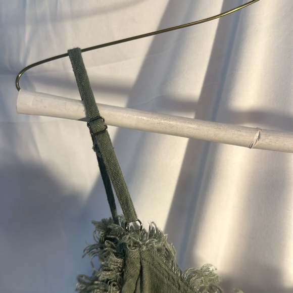 NWT Umgee tie front tank army green spaghetti strap size large summer crop top - Picture 10 of 13